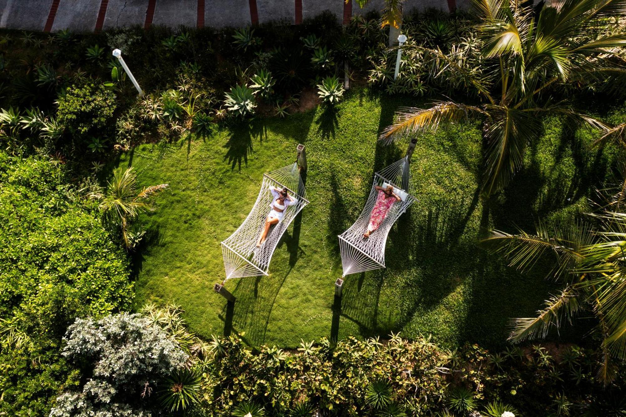 The Reefs Resort And Club Southampton Екстер'єр фото