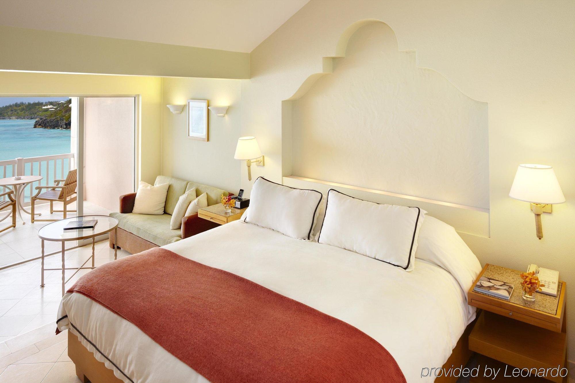 The Reefs Resort And Club Southampton Номер фото