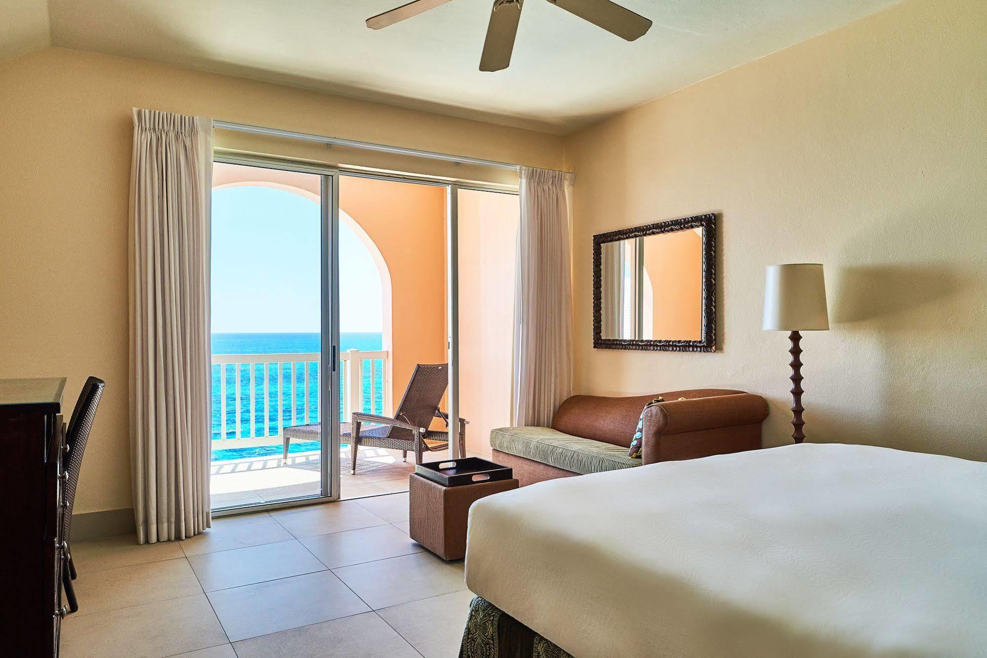 The Reefs Resort And Club Southampton Екстер'єр фото