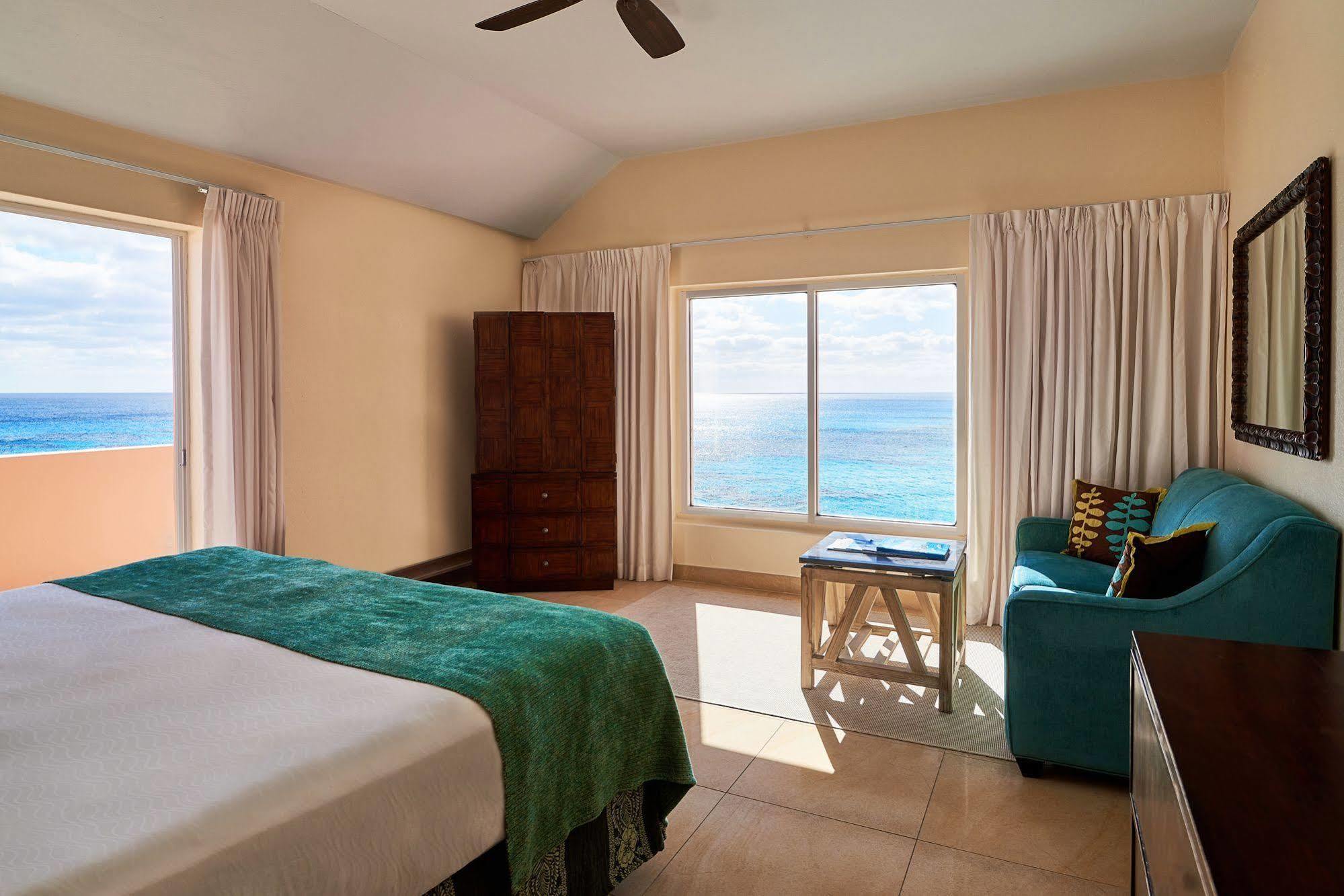 The Reefs Resort And Club Southampton Екстер'єр фото